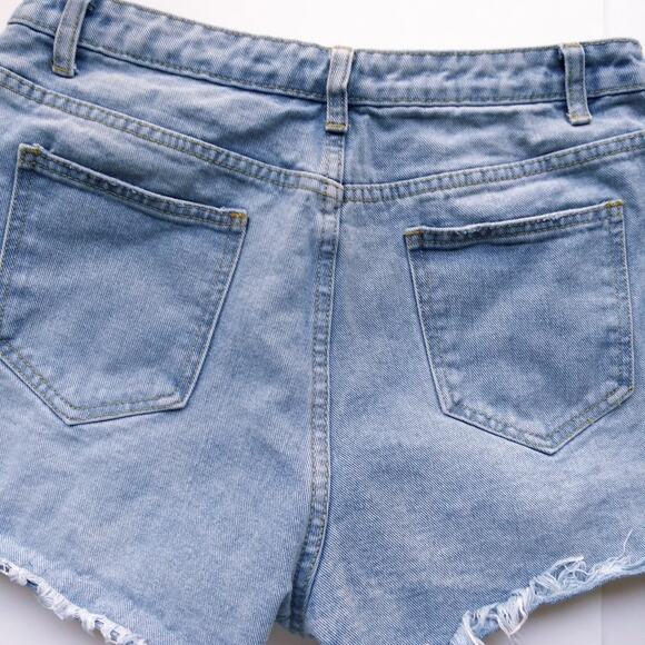 Pretty Little Thing Size 8 Denim Jean Shorts Cutoffs Distressed Boho Festival - Picture 6 of 10